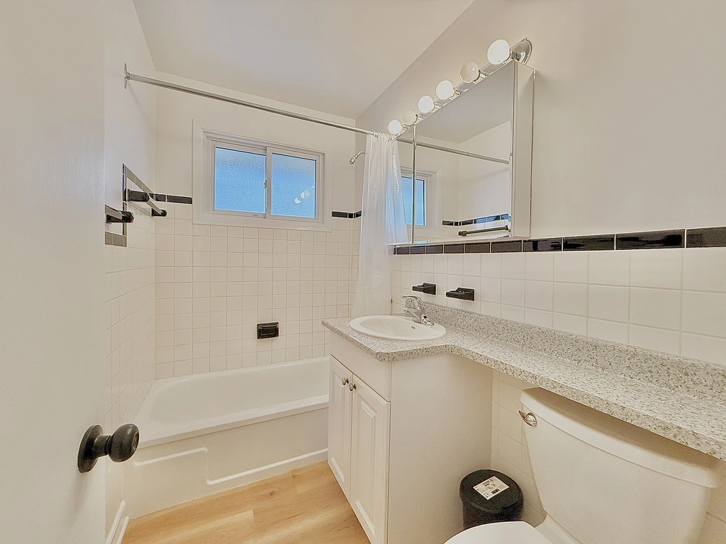 Indian Unit A bathroom
